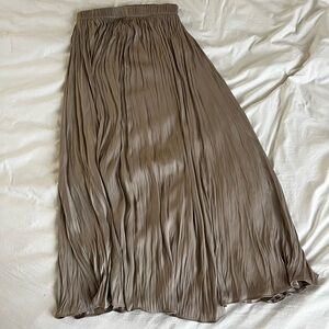 Ankle length silky-looking skirt